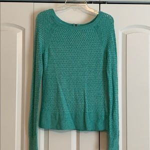 Size small AE turquoise sweater